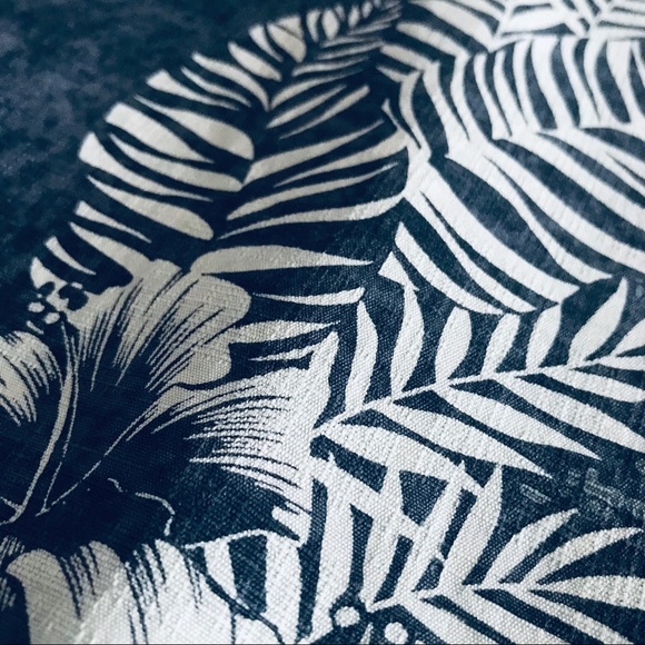 TOMMY BAHAMA | Silk - Picture 16 of 16